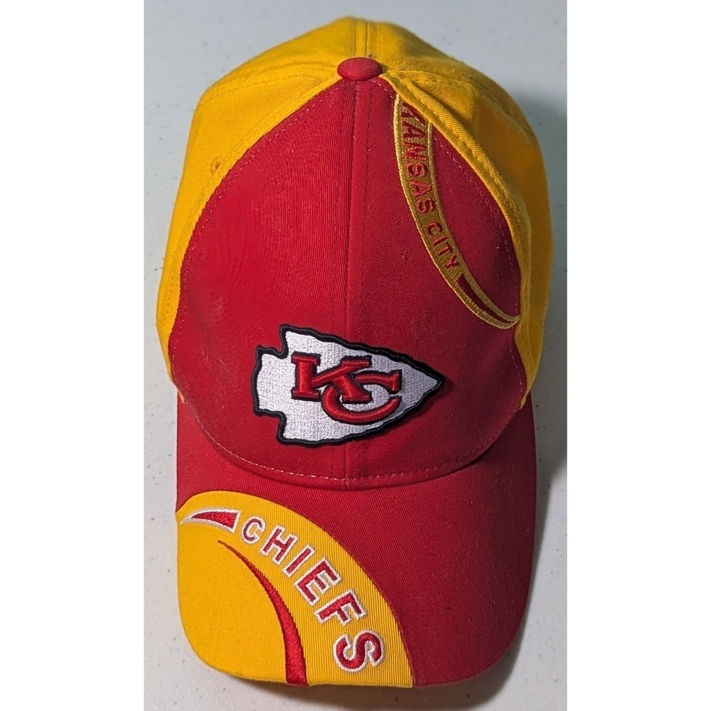 Kansas City Chiefs Swirl Embroidered Adjustable Hat Vintage